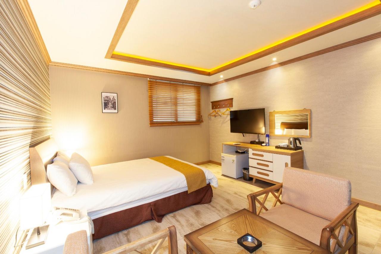 Sahara Hotel Csedzsu Kültér fotó